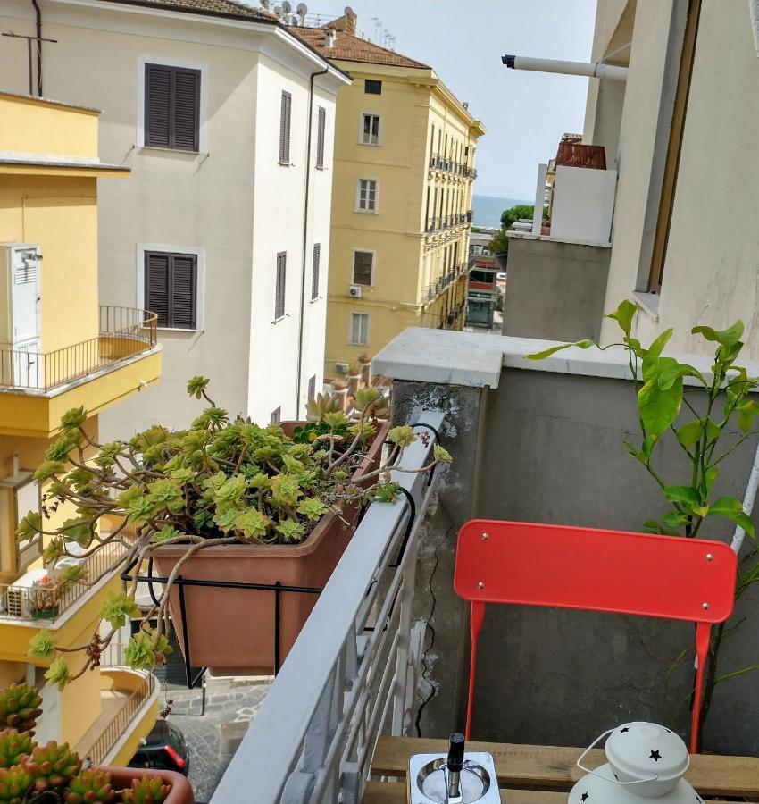 Hotel Mi Casa Tu Casa Formia Exterior foto
